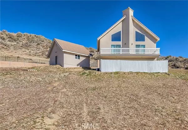 Lake Elizabeth, CA 93532,14838 Sunnydale DR