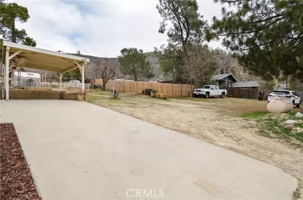 Lake Hughes, CA 93532,17677 Manzanita TRL