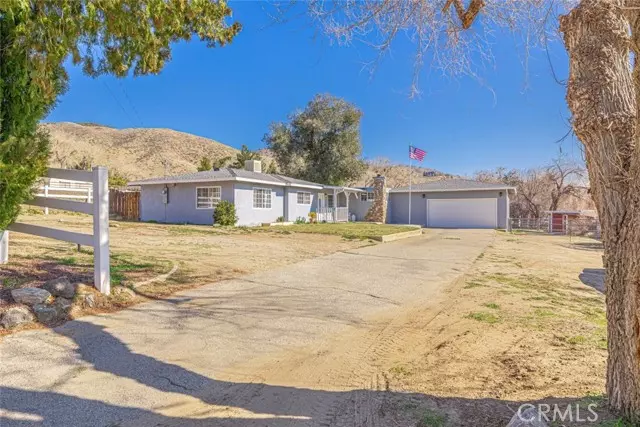 40526 90th ST, Leona Valley, CA 93551