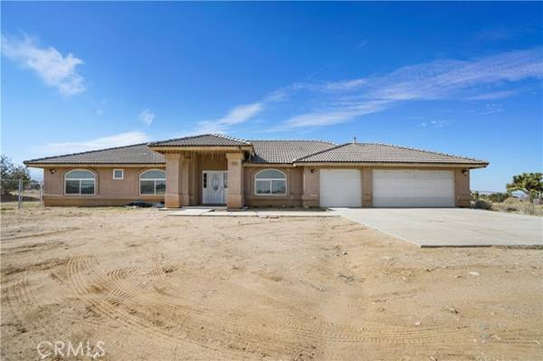 10694 Rochester RD, Phelan, CA 92371