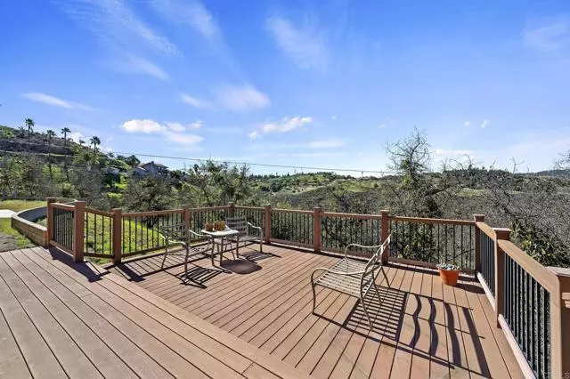 1446 Knoll Park LN, Fallbrook, CA 92028