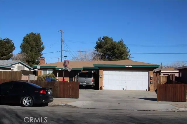 44950 3rd ST, Lancaster, CA 93535