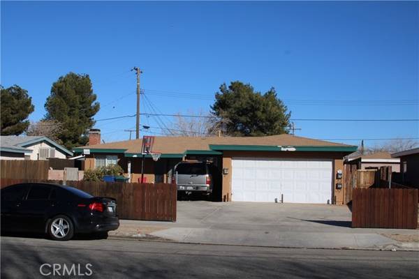 44950 3rd ST, Lancaster, CA 93535