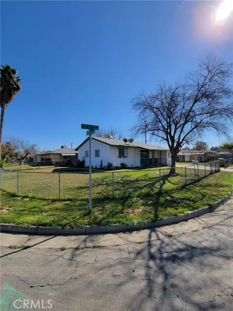 Bakersfield, CA 93304,3204 S I St