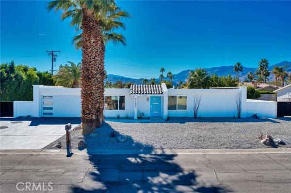 3187 E Ventura RD, Palm Springs, CA 92262