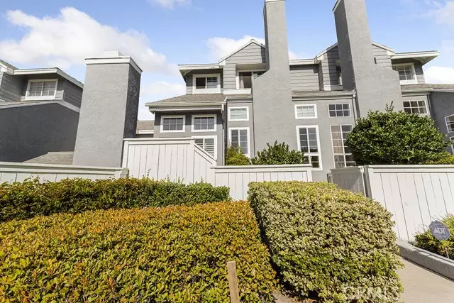 Culver City, CA 90230,5621 Canterbury DR