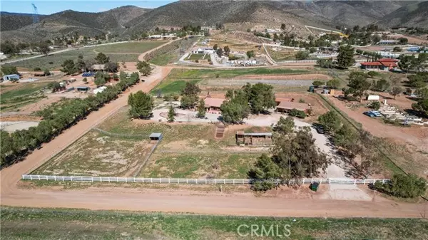 Agua Dulce, CA 91390,35502 Voss RD