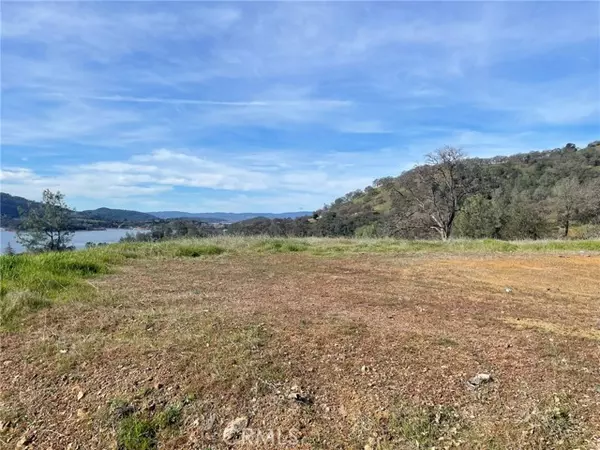 Clearlake Oaks, CA 95423,10180 Harvey BLD