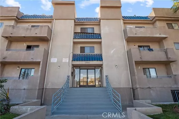 10901 Laurel Canyon BLD 108, San Fernando, CA 91340