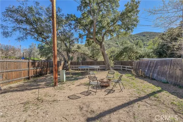 Agua Dulce, CA 91390,13111 Sierra