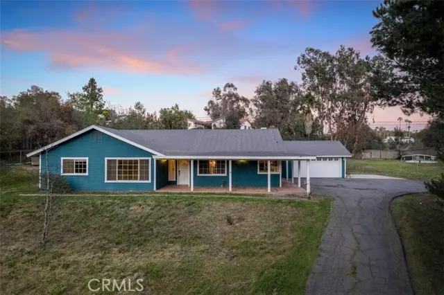 1856 Gird RD, Fallbrook, CA 92028