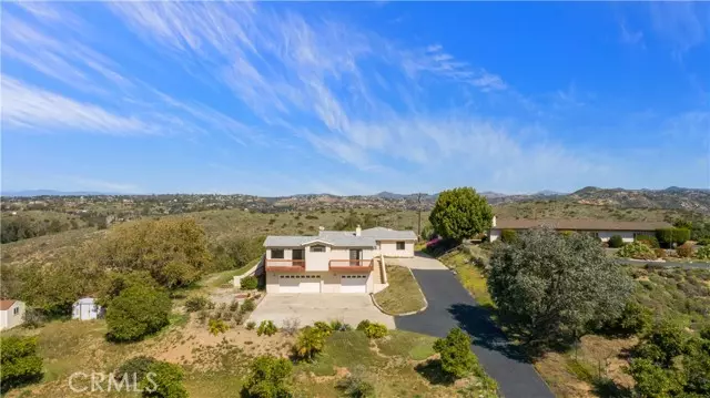 5858 Redondo DR, Bonsall, CA 92003