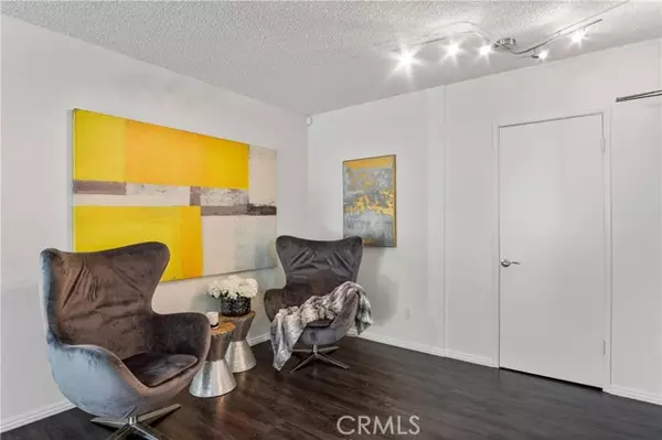 West Hollywood, CA 90069,700 Westmount DR 207