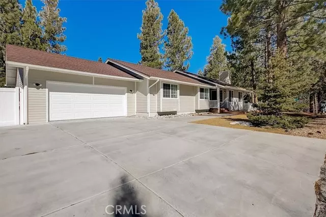 789 Raleigh DR, Big Bear City, CA 92314