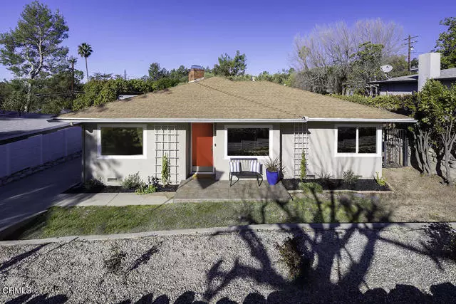 1284 E Loma Alta DR, Altadena, CA 91001