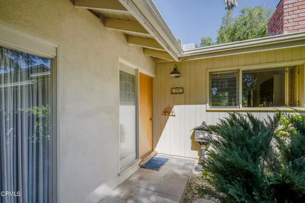 La Canada Flintridge, CA 91011,379 Knight WAY