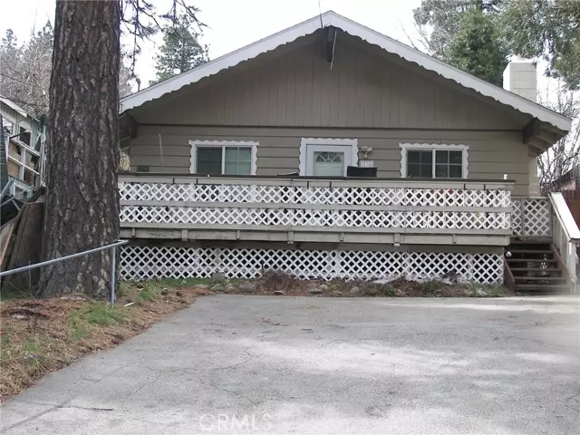 274 S State Highway 138, Crestline, CA 92325