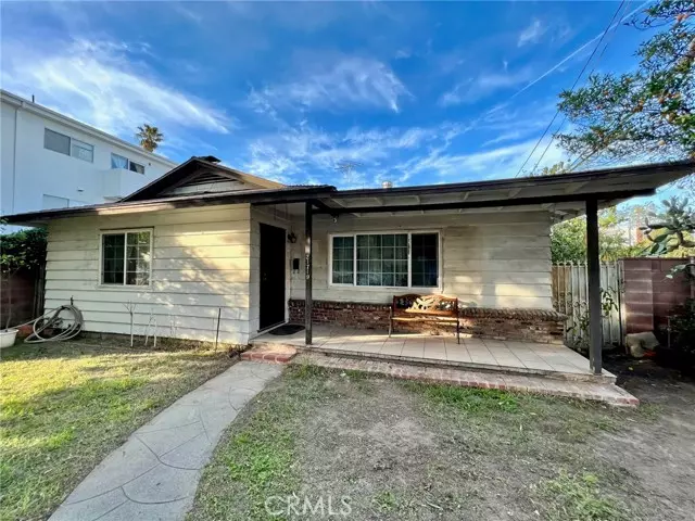 21719 Hart ST, Canoga Park, CA 91303