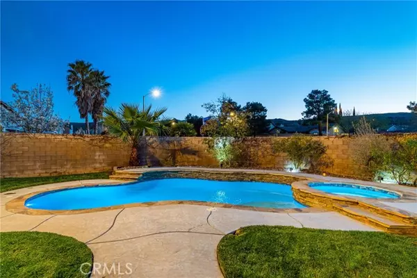 Palmdale, CA 93551,39305 Chantilly LN