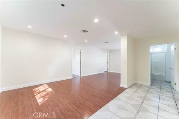 Van Nuys, CA 91405,14342 Kittridge ST
