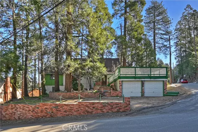 24007 Scenic DR, Crestline, CA 92325