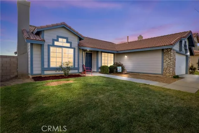 40416 Fieldcrest LN, Palmdale, CA 93551