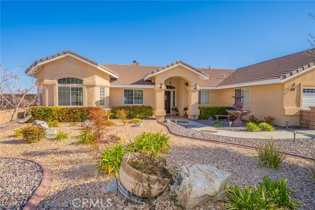 280 Smoketree RD, Pinon Hills, CA 92372