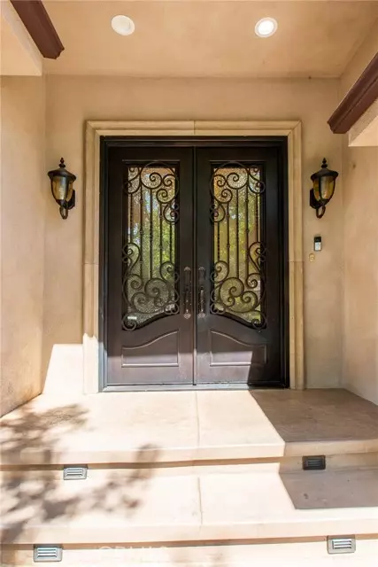 Sunland, CA 91040,7855 Ellenbogen ST