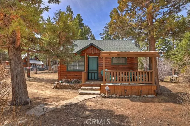 512 Barrett WAY, Big Bear City, CA 92314