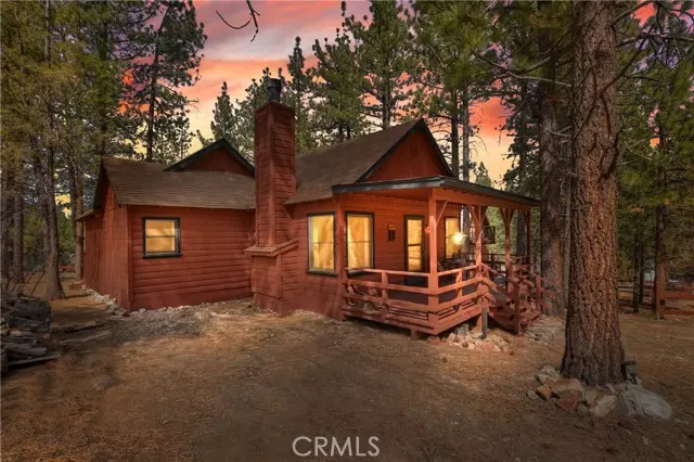 305 Dawn DR, Big Bear City, CA 92314