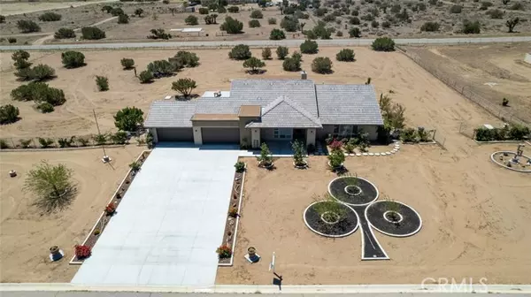 Oak Hills, CA 92344,9879 Silver Palm DR