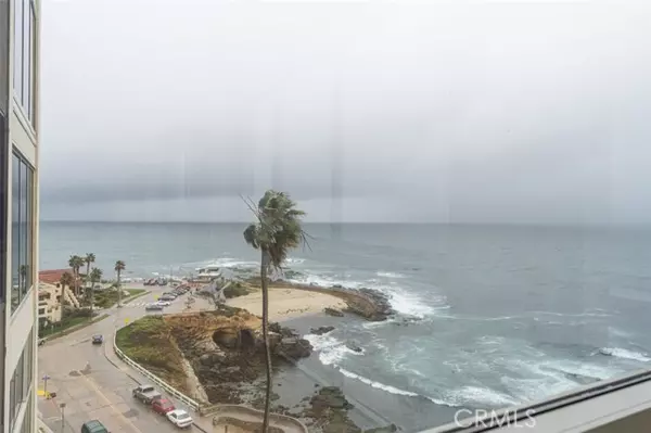 La Jolla, CA 92037,939 Coast BLD 11D