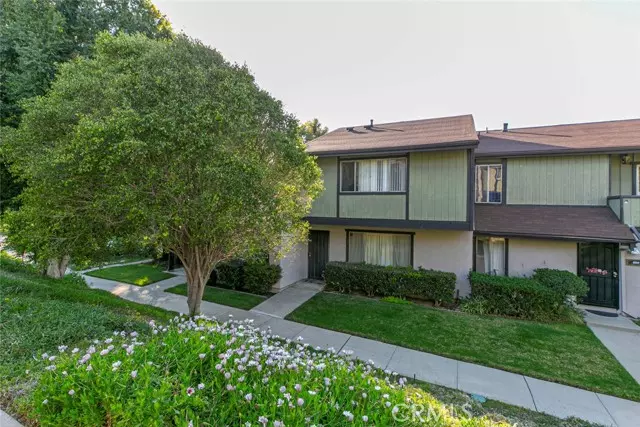 8804 1/4 Wyngate ST, Sunland, CA 91040