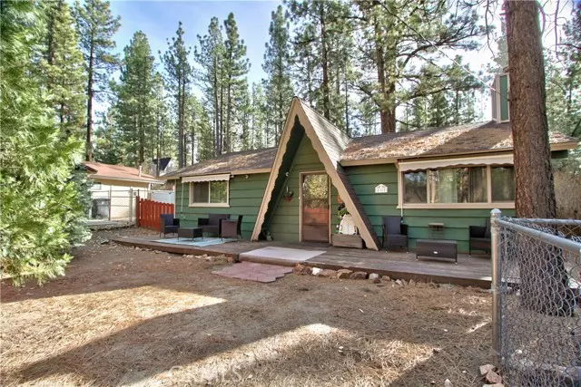 212 W Aeroplane BLD, Big Bear City, CA 92314