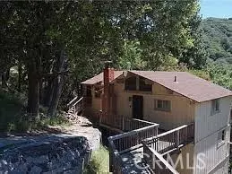 Crestline, CA 92325,389 Dorn DR