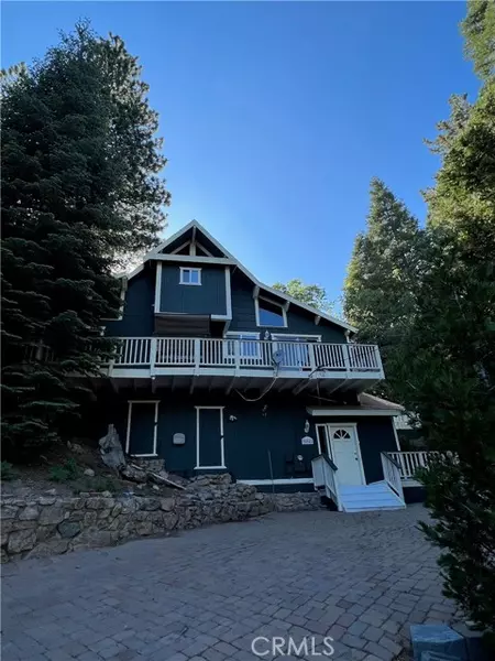 30942 Old City Creek RD, Running Springs, CA 92382