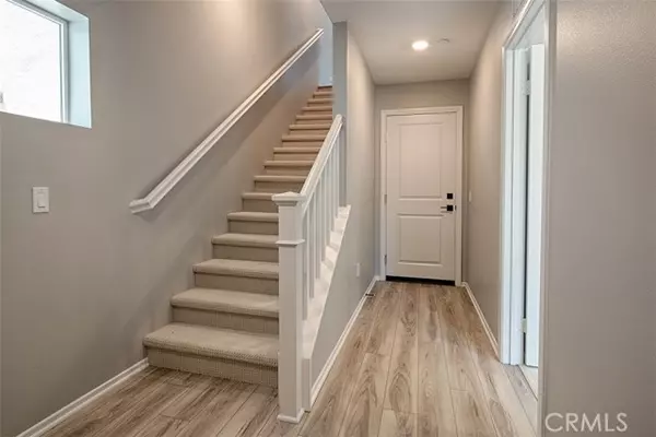 Inglewood, CA 90301,609 Daniel Freeman CIR