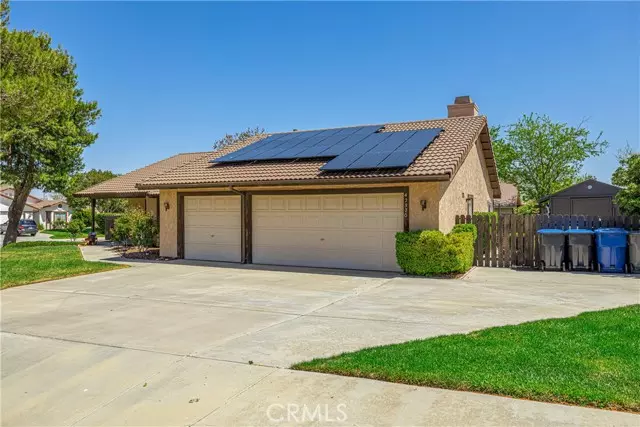 42370 Camellia DR, Palmdale, CA 93536