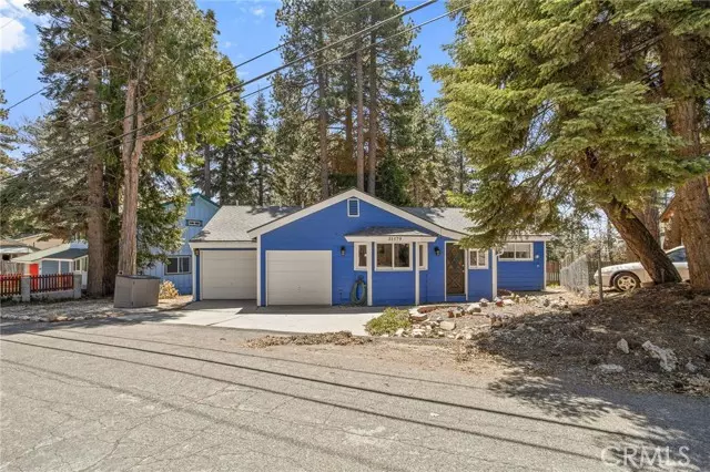 31579 Silver Spruce DR, Running Springs, CA 92382