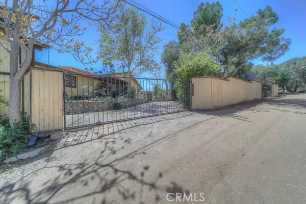 Anza, CA 92539,38331 Western Hills RD