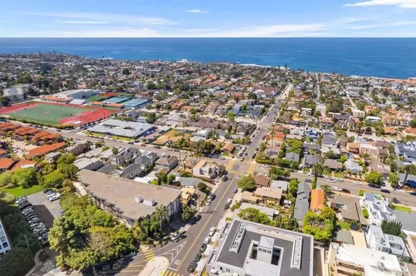 La Jolla, CA 92037,935 Genter 408