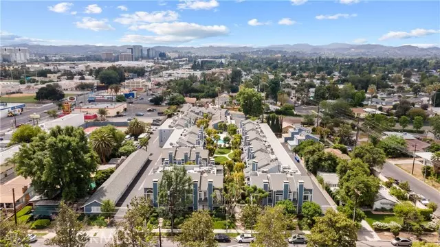 22040 Gault ST 21, Canoga Park, CA 91303