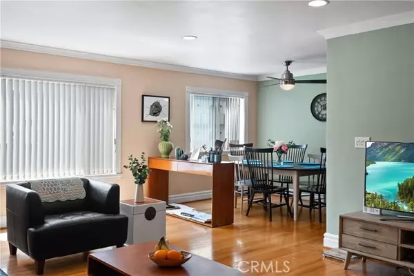 Santa Monica, CA 90405,2002 4th ST 106