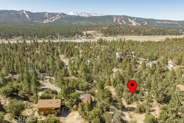 Big Bear City, CA 92314,1105 Crater MTN