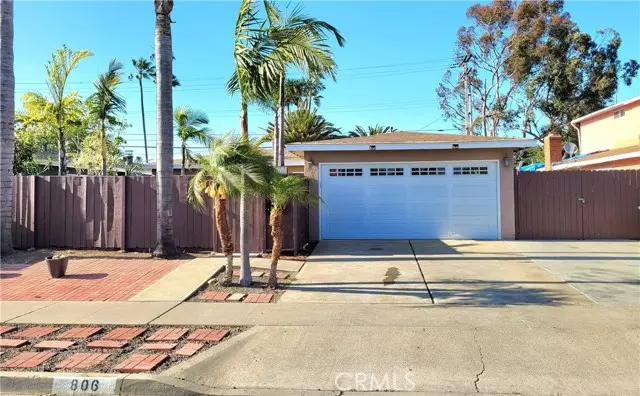 806 Joann ST, Costa Mesa, CA 92627