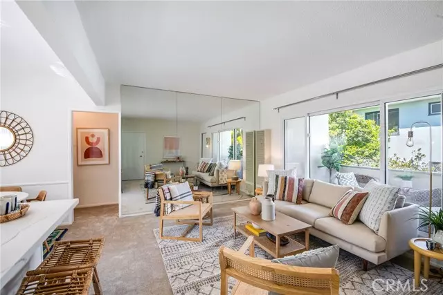 2621 Centinela AVE 12, Santa Monica, CA 90405