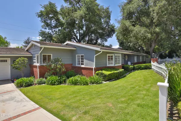 La Canada Flintridge, CA 91011,840 Old Landmark LN