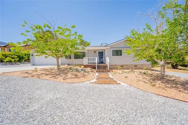 9846 Mountain RD, Pinon Hills, CA 92372