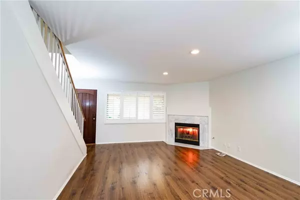 Toluca Lake, CA 91602,10700 Bloomfield ST 7