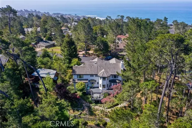 525 Chiswick WAY, Cambria, CA 93428